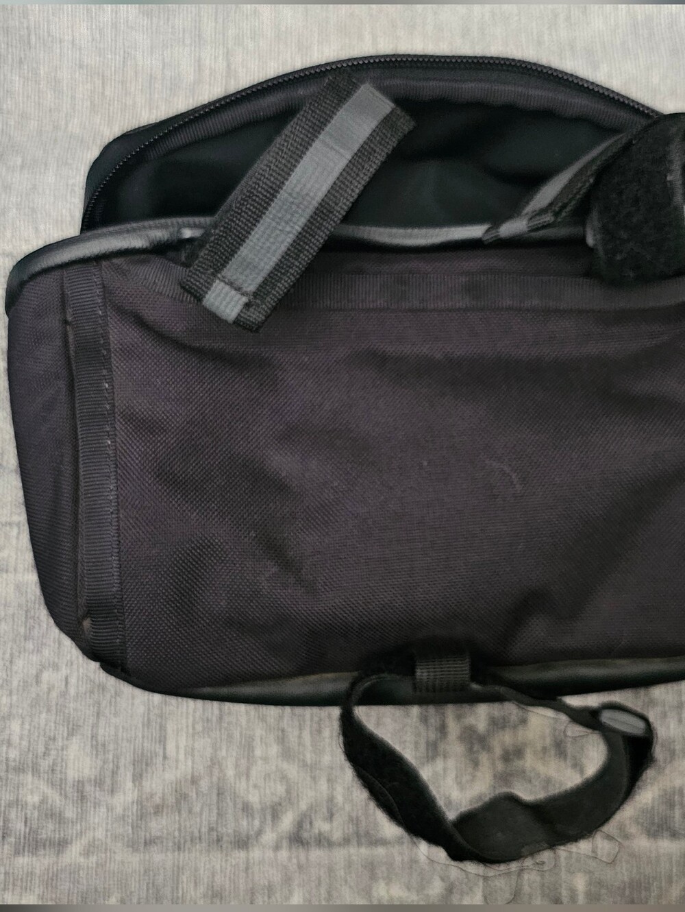 Chrome Helix Handlebar Bag / Sling Bag - Picture 4 of 6